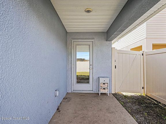 4th image of 1180 Canfield Cir SE