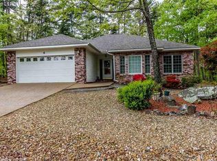 4 Coronado Ln, Hot Springs Village, AR 71909