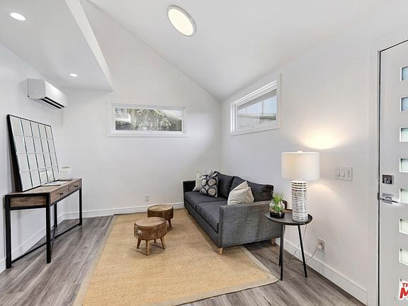 5th image of 2778 Sawtelle Blvd