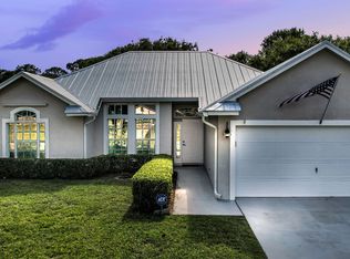 6101 Pinetree Dr, Fort Pierce, FL 34982