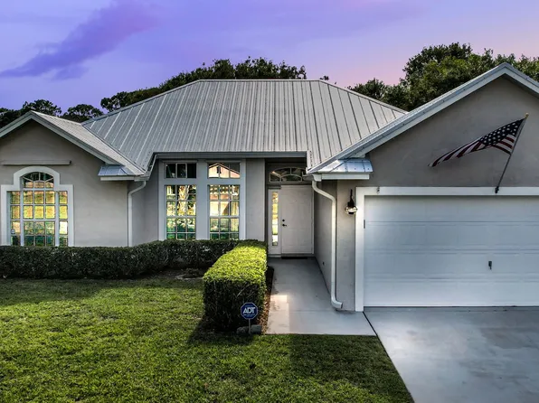 6101 Pinetree Dr, Fort Pierce, FL 34982