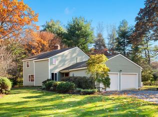 47 Kirkland Dr, Stow, MA 01775