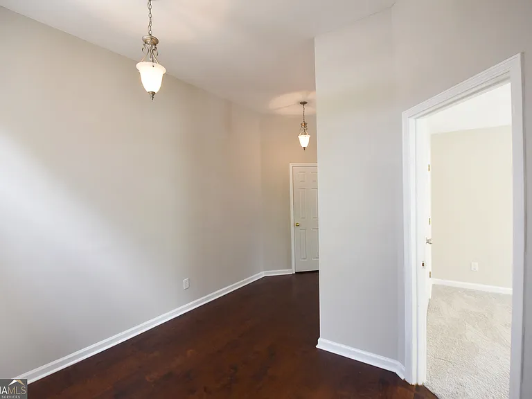 208 Turnbridge Cir — Photo 15