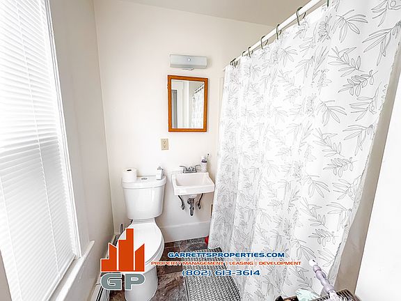 5th image of 47 Spaulding St
