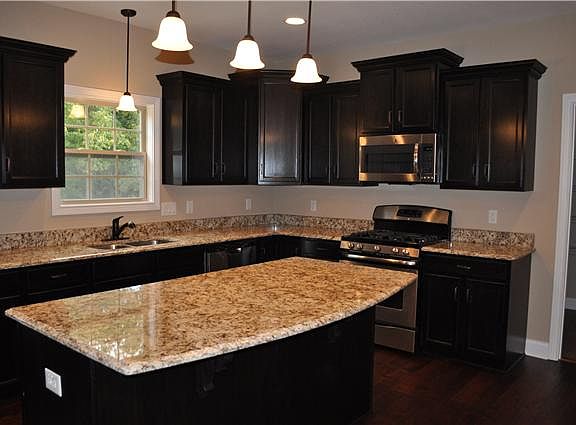 2nd image of 3176 Timberdale Lot 182