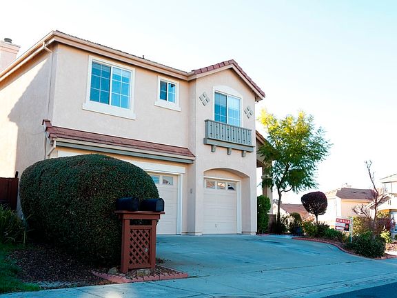 2nd image of 3709 Boulder Canyon Dr