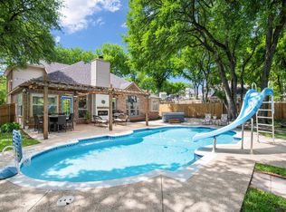 520 Sir Roland Dr, Grand Prairie, TX 75052