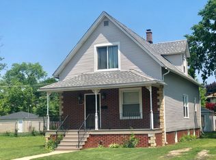 823 S 13th Ave, Maywood, IL