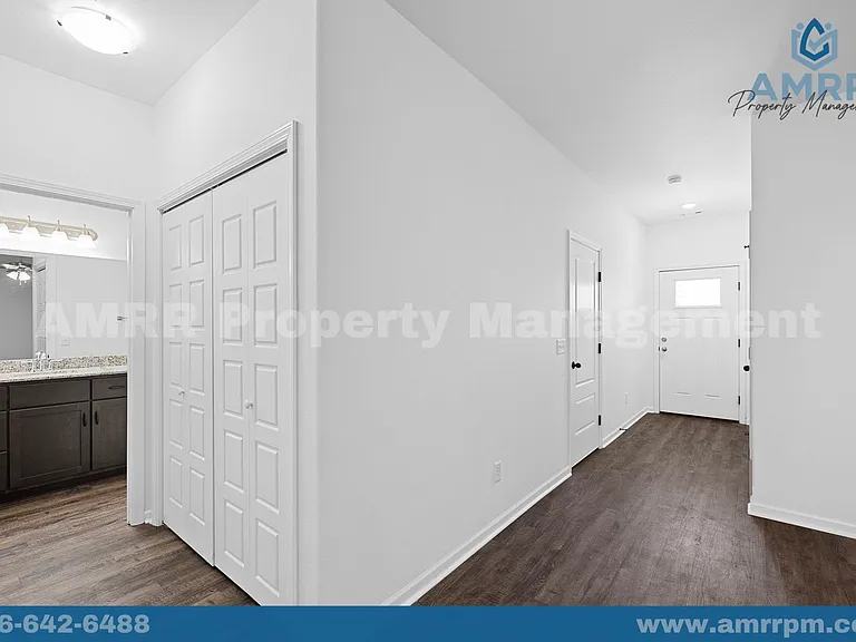 621 Short Leaf Ln — Photo 8