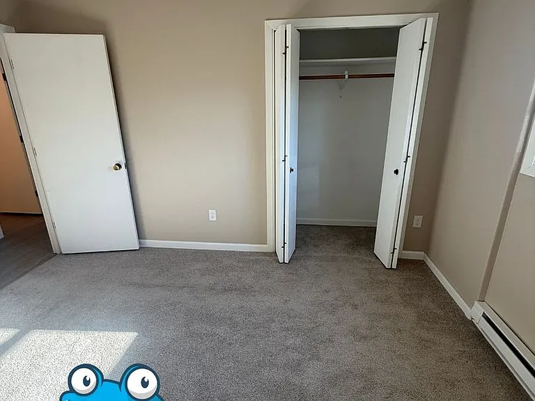 314 4th St NE #10 — Photo 16