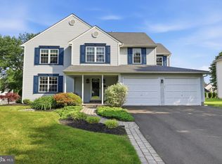 50 Copperleaf Dr, Newtown, PA 18940