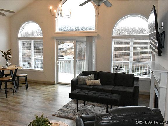 4th image of 354 Pershing Dr