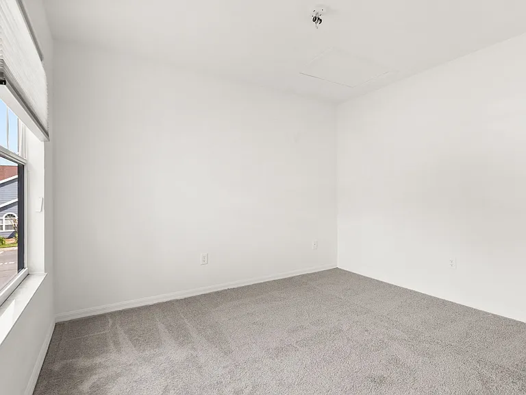 403 Orchid Dr — Photo 35