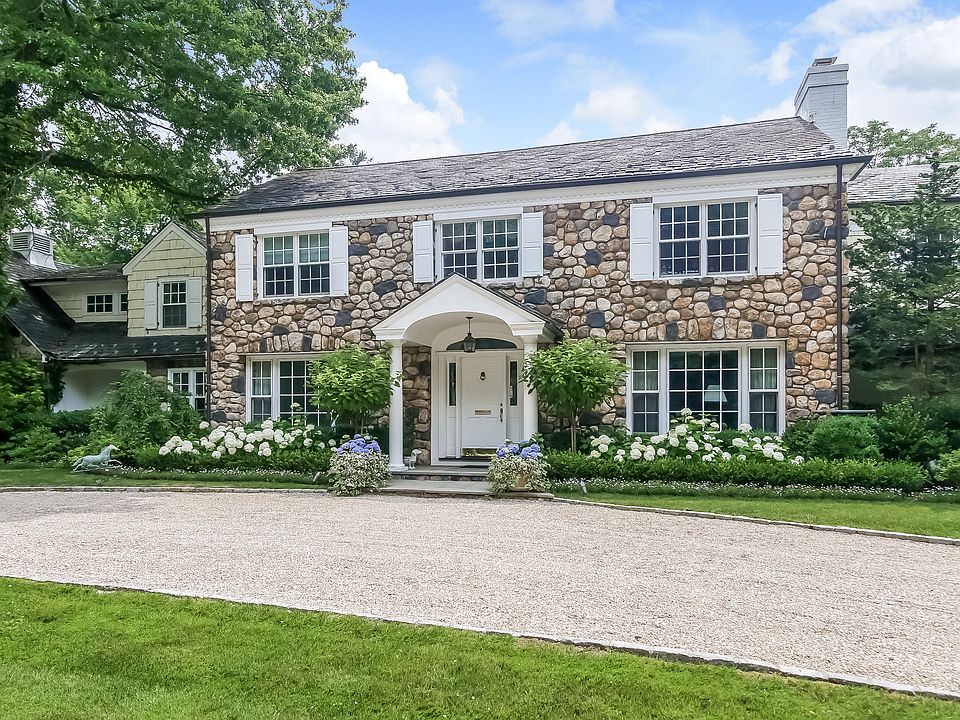 Stunning Colonial in the heart of Fox Meadow