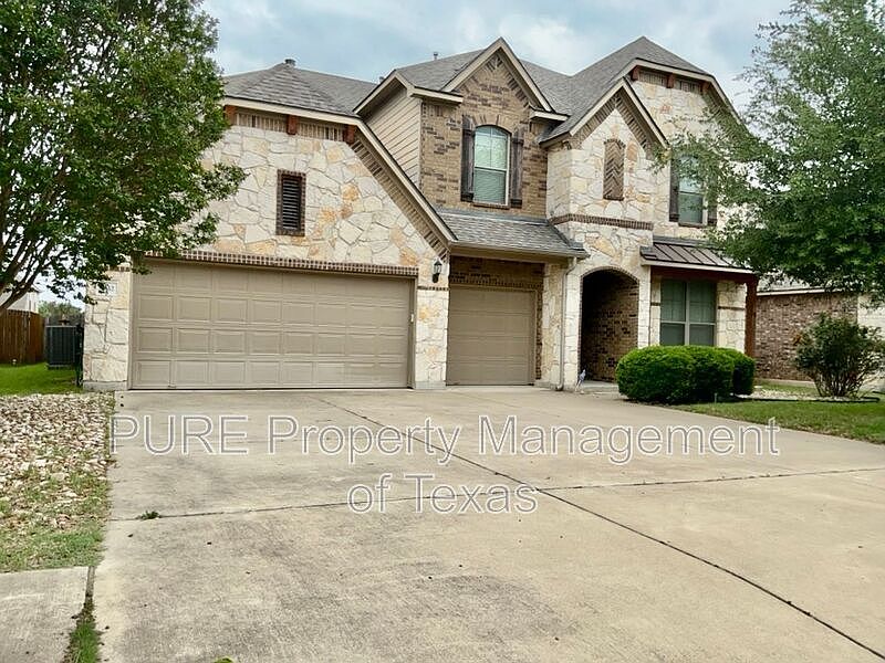 1st image of 1032 Dyer Creek Pl