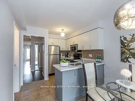 601 Shoreline Dr #69 — Photo 9