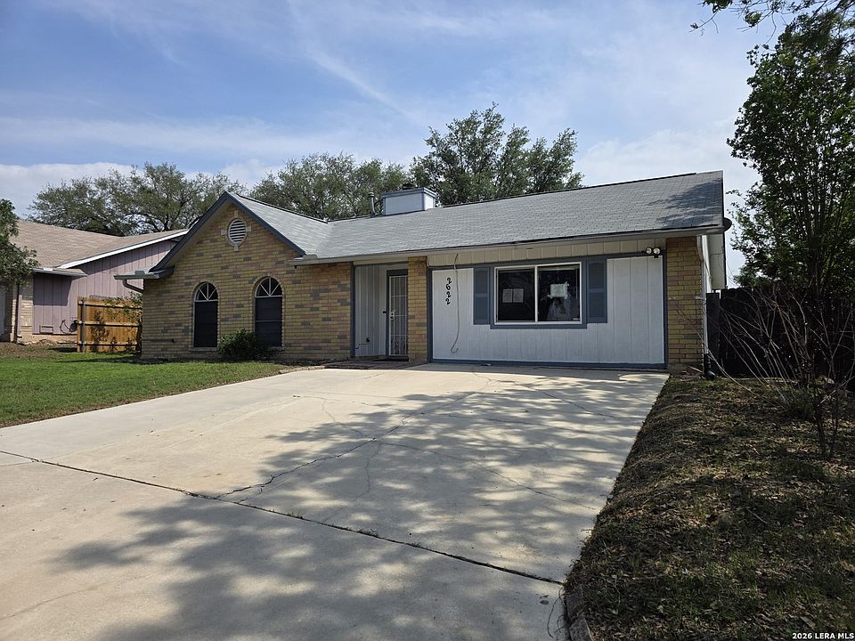 2622 Lakehaven, San Antonio, TX 78222 | Zillow