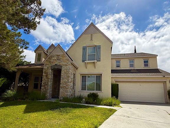 2nd image of 43130 Calle Camellia