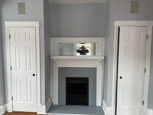 914 Race St APT 3, Cincinnati, OH 45202