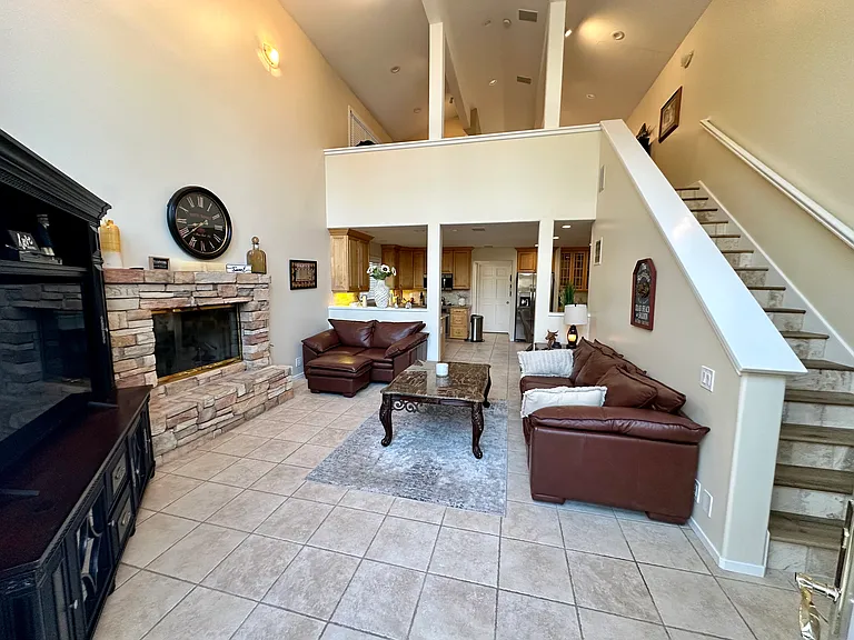 7027 Pine Gate Way #B — Photo 1