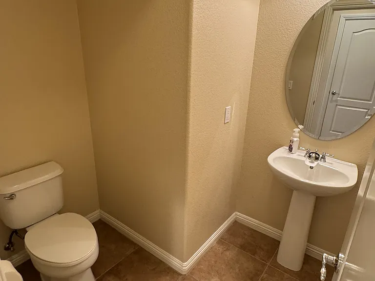 851 Antilla Way — Photo 11