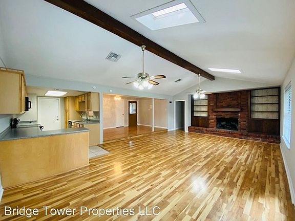 4th image of 15607 La Cabana Dr