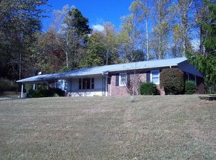 952 Sallys Branch Rd E, London, KY 40741