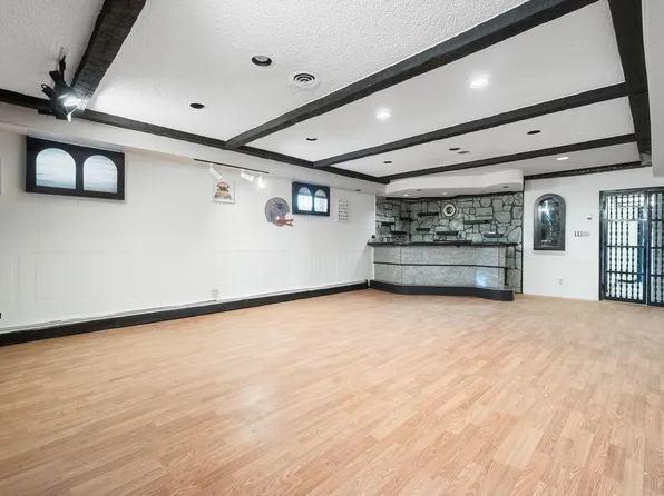 26-30 Park Road image 13 of 14