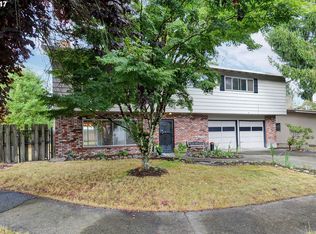 6825 SW Winter Ct, Beaverton, OR 97008