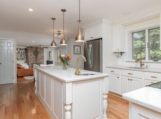 420 Pepperell Rd, Groton, MA 01450