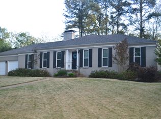 17 Cimarron Valley Dr, Little Rock, AR 72212