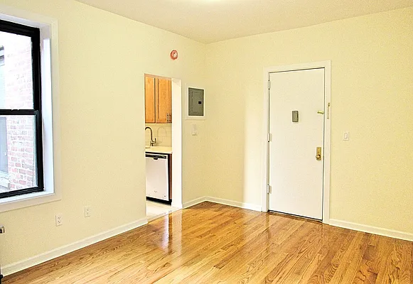 Rented by Compass | media 3