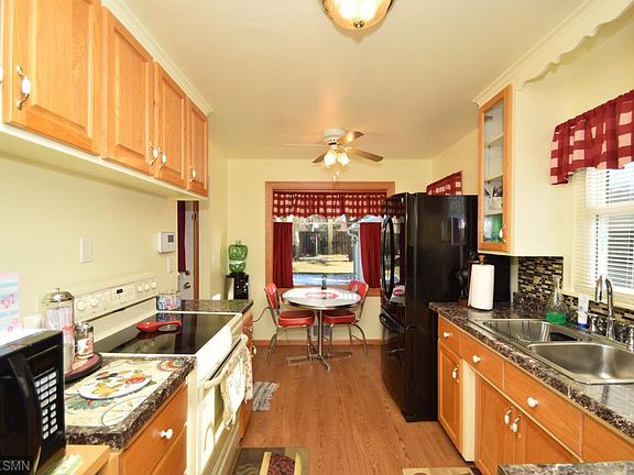 5th image of 8901 Jefferson St NE