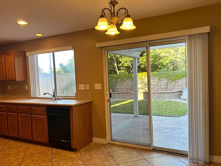 356 River Ranch Way — Photo 7