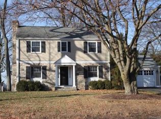 246 Pepper Ridge Rd, Stamford, CT 06905