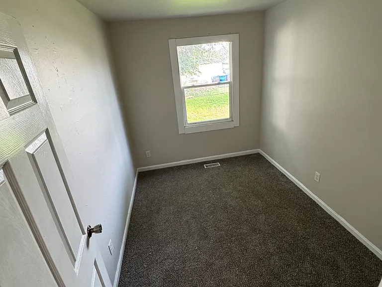 1201 Shuler Ave #1 — Photo 11