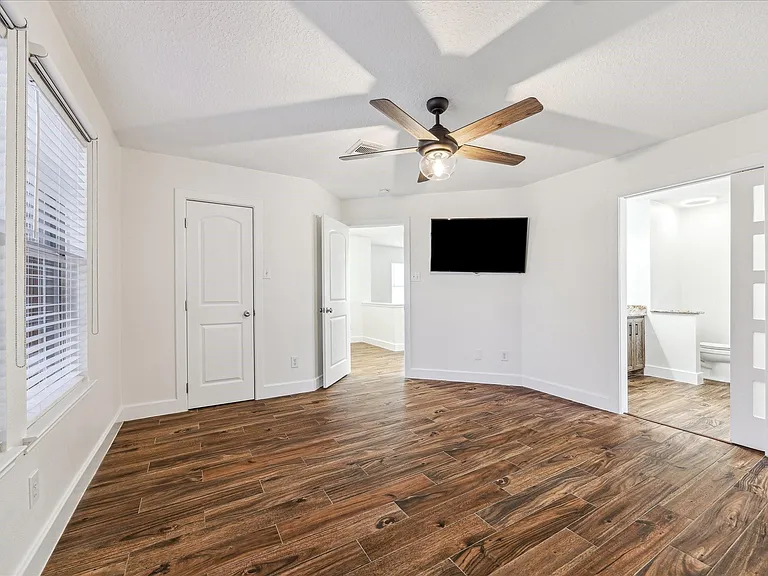 262 Rolling Brook Dr — Photo 15