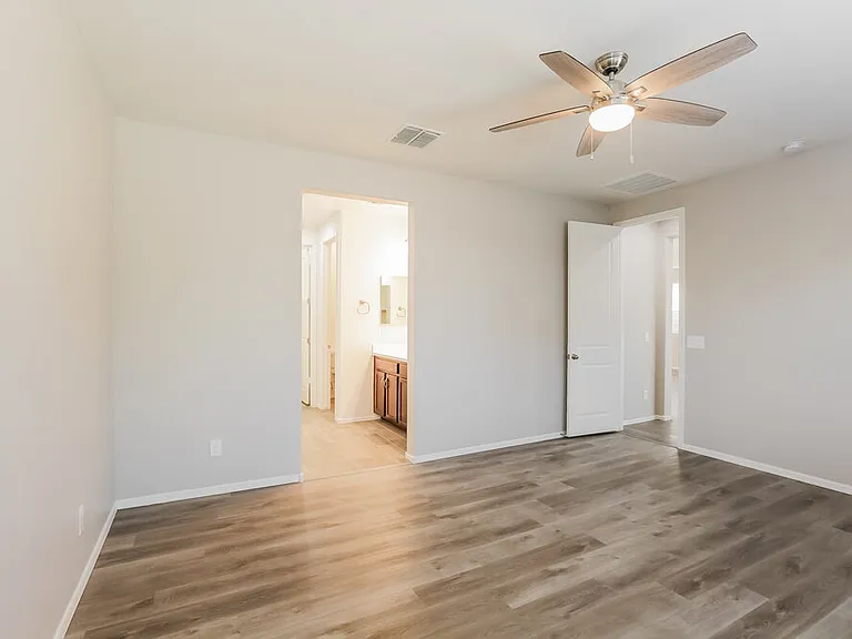 4150 W Ardmore Rd — Photo 10
