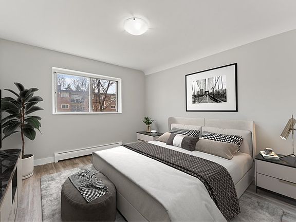 4th image of 294 Lorne Ave #25