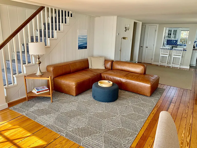 43 Soundview Ave — Photo 14
