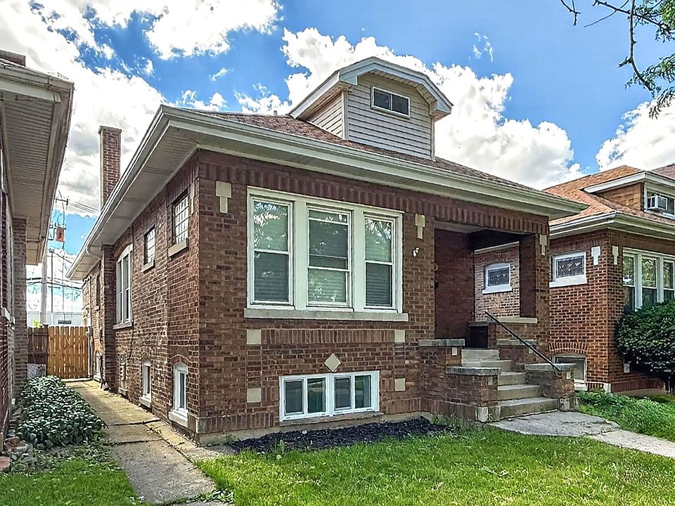 1st image of 2426 N Neva Ave