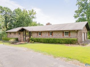 356 Springhill Rd NW, Huntsville, AL 35806