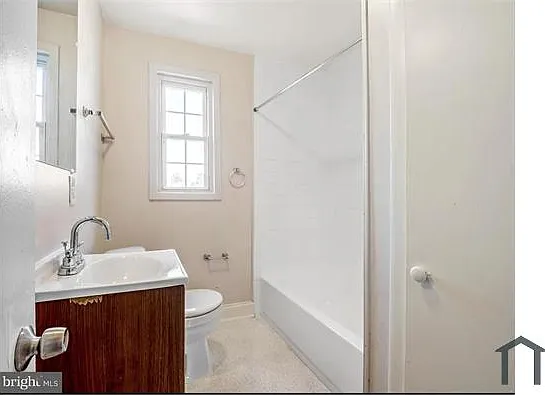 4708 Wilern Ave — Photo 10