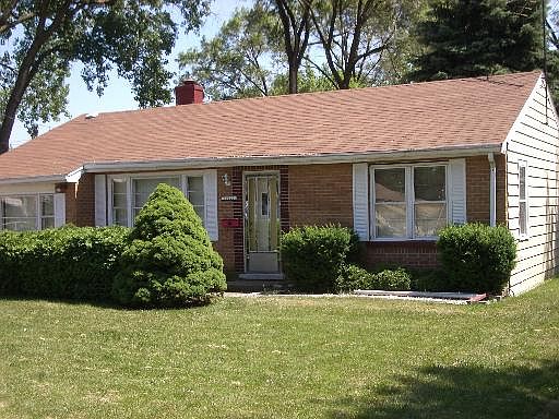 1st image of 10107 Dickens Ave