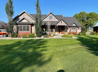 46 Club House Dr, Sheridan, WY 82801