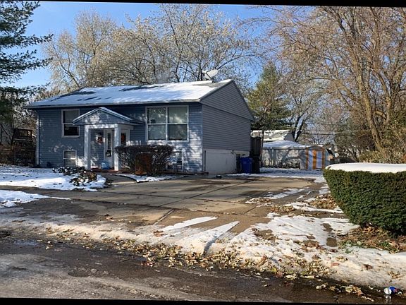 2nd image of 632 Westwind Dr