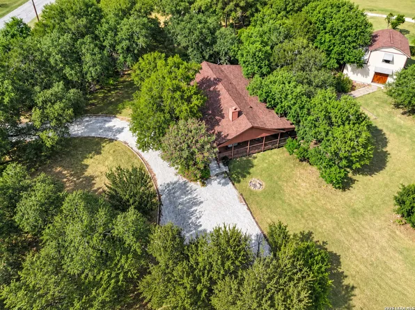 650 Wild Turkey Run, New Braunfels, TX 78132