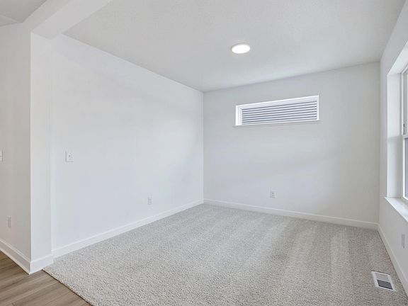 2nd image of 142 Ridgeview Ln