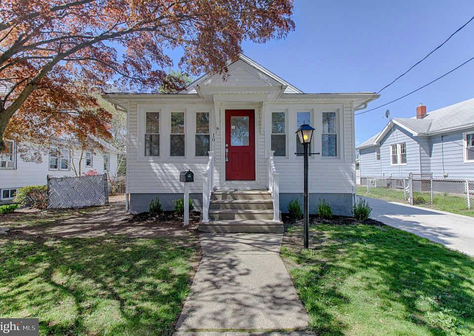 1st image of 10 Payson Ave
