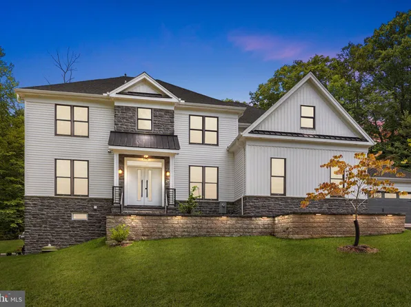 3195 Pennypack Rd, Hatboro, PA 19040